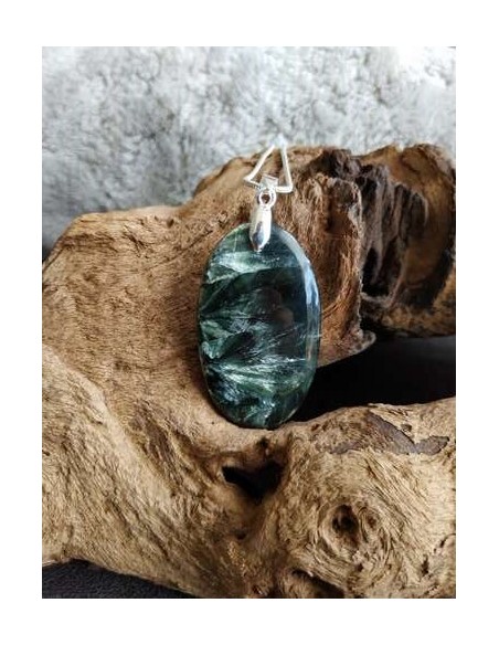 pendentif cachon en pierre naturelle séraphinite