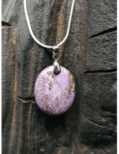 Pendentif en Purpurite