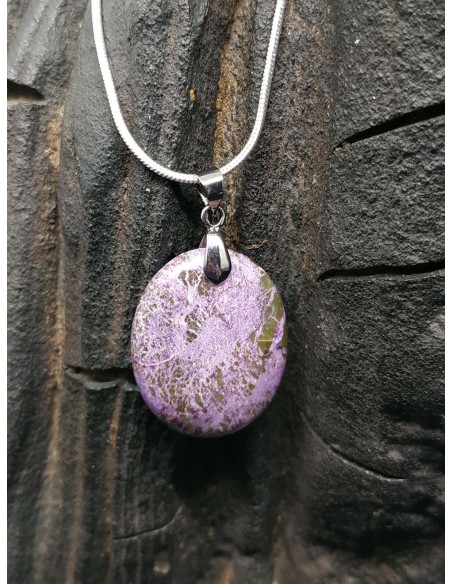 Pendentif en Purpurite