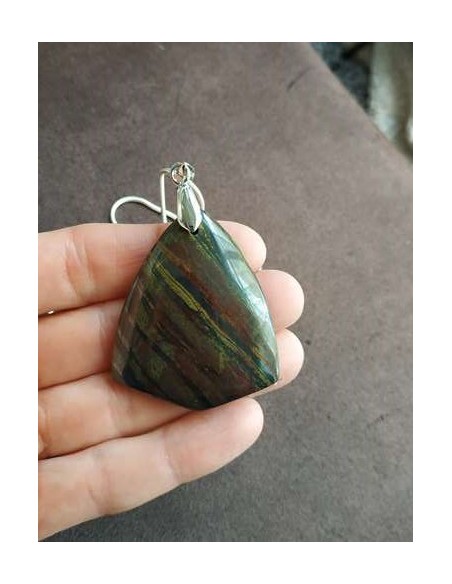 Pendentif oeil de fer triangulaire par La Bijouterie Minérale
