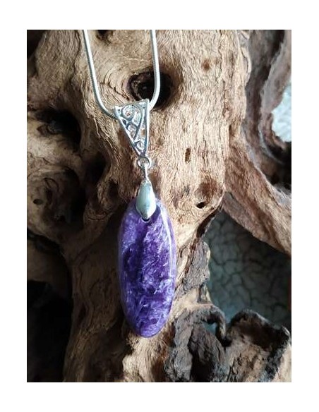 Pendentif en charoïte