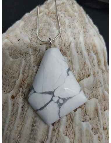 Pendentif en Howlite  de La Bijouterie Minérale