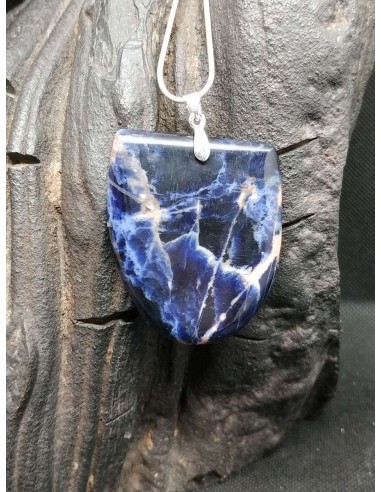 Pendentif en Sodalite de La Bijouterie Minérale