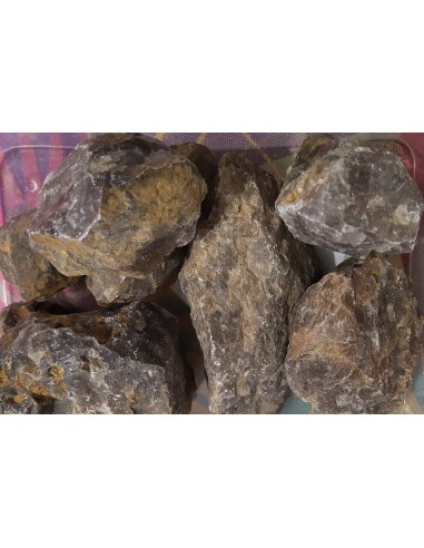 brut d'ambre bleu de Sumatra top qualité - www.labijouterieminerale.com