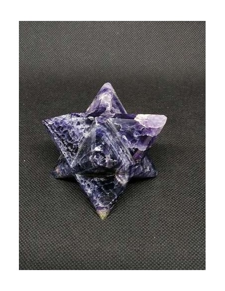 Merkaba 6 cm en Améthyste taillé à la main par La Bijouterie Minérale