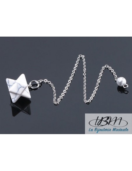 Pendule Pendentif de Howlite naturelle en forme de Markabah par La Bijouterie Minérale