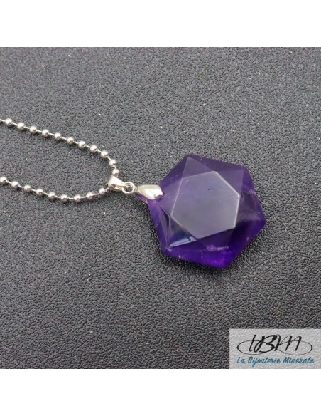 pendentif hexagonal de La Bijouterie Minérale en Améthyste