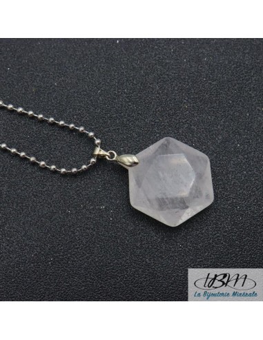 pendentif hexagonal de La Bijouterie Minérale en cristal de roche (quartz blanc)