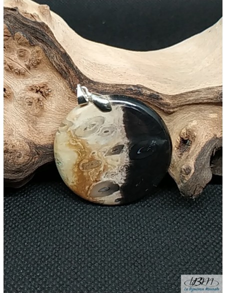 Pendentif rond en Racine de Palmier fossile par La Bijouterie Minérale