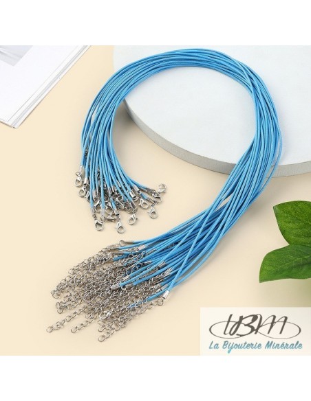 Cordon en coton ciré bleu ciel fermoir type homard de La Bijouterie Minérale