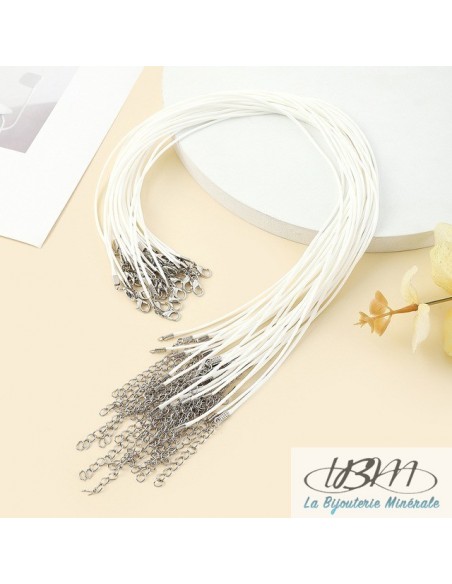 Cordon en coton tressé ciré blanc fermoir type homard de La Bijouterie Minérale