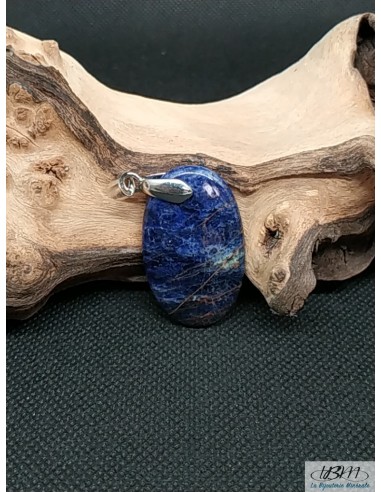 Pendentif en Sodalite du Congo par La Bijouterie Minérale