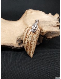 Pendentif en Aragonite par La Bijouterie Minérale 2