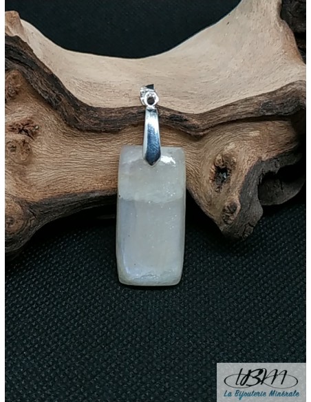 Pendentif de Bélomorite rectangle (sunstone) par La Bijouterie Minérale