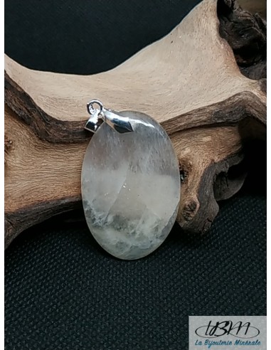 Pendentif de Bélomorite ovale (sunstone) par La Bijouterie Minérale