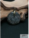 Pendentif de corail fossile gris de forme ronde de  La Bijouterie Minérale