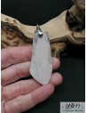 Pendentif en Opale rose des Andes forme de 51,2*22,7mm par La Bijouterie Minérale