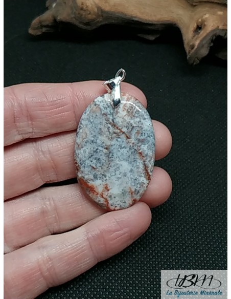 Pendentif en Jaspe gris de 38*35mm forme ovale de La Bijouterie Minérale