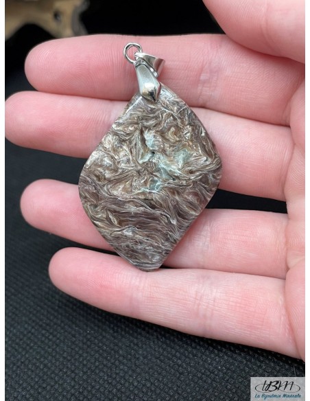 Pendentif en Pietersite rose de 43*31,6 mm de La Bijouterie Minerale