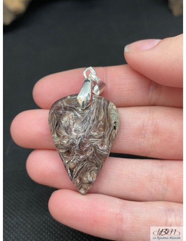 Pendentif en Pietersite rose de 32,1*22,3 mm en forme de goutte d'eau inversée par La Bijouterie Minerale