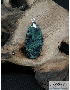 Pendentif jaspe Kambaba de 35,4*17,6 mm de forme ovale allongée de La Bijouterie Minerale 2