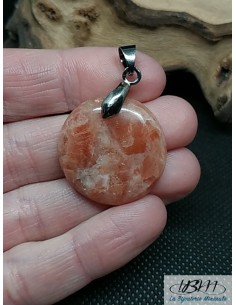 Pendentif en Sunstone (Héliolite ou Pierre de soleil) de 24.8 mm de forme ronde de La Bijouterie Minerale