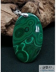 Grand pendentif de Malachite de 56.7 * 34.1 mm de forme ovale par La Bijouterie Minerale 2