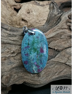 Pendentif en Cyanite-Rubis de 40 * 23.4 mm de forme ovale de La Bijouterie Minérale 2