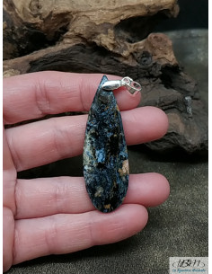 Pendentif en Pietersite de 52.5 * 17.7 mm en forme de goutte d'eau Par La  Bijouterie Minérale 2