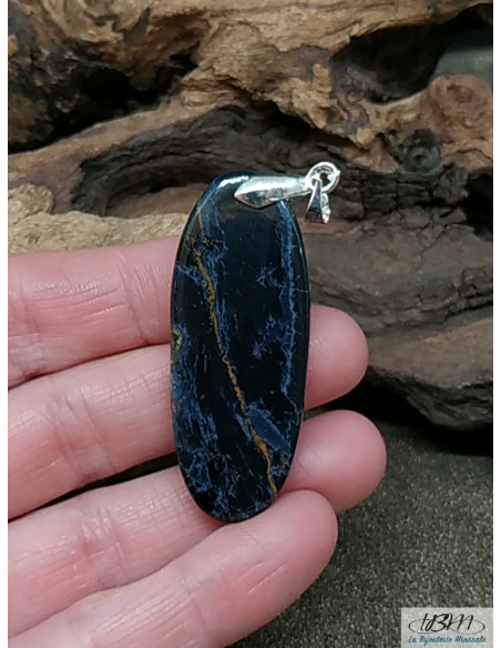 Pendentif en Pietersite de 47.2 * 18.4 mm en forme ovale de La Bijouterie Minérale