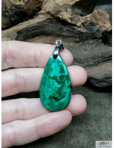 Pendentif de Malachite de 38.6 * 19.9 mm de forme goutte d'eau de La Bijouterie Minérale