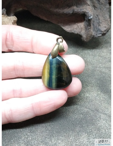 Pendentif en Oeil de faucon de 24.8 *19.1 mm forme de goutte d'eau de La Bijouterie Minerale