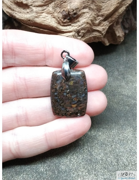 Pendentif en Os de dinosaure fossile de 22.8 * 17.4 mm forme rectangle de La Bijouterie Minerale