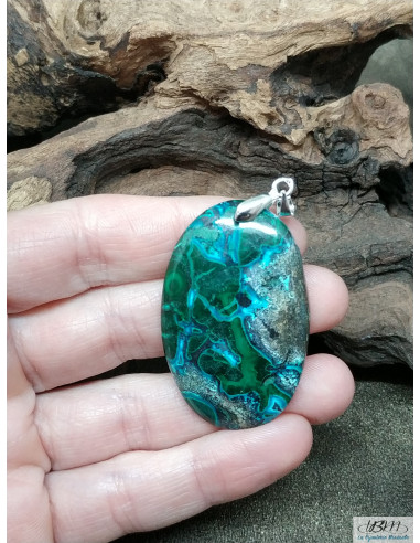 Pendentif en Chrysocolle de 42.6 * 27.2 mm de forme ovale par La Bijouterie Minérale