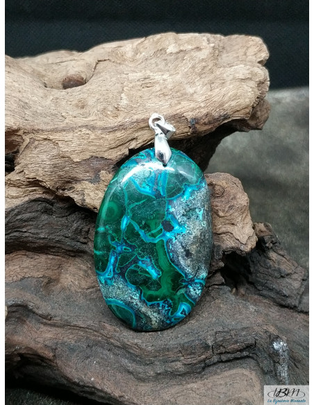 Pendentif en Chrysocolle de 42.6 * 27.2 mm de forme ovale par La Bijouterie Minérale