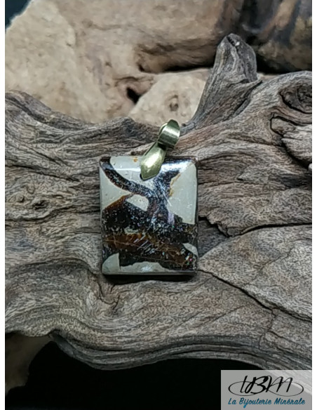Pendentif en Septaria de 25.6 * 21 mm de forme rectangle par La Bijouterie Minérale