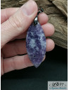 Pendentif de Lépidolite de 48.3 * 19.7 mm de forme marquise de La Bijouterie Minérale