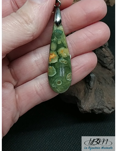 Pendentif en Rhyolite (Que Sera) de 42.9 * 13.6 mm en forme de goutte d'eau par La Bijouterie Minérale