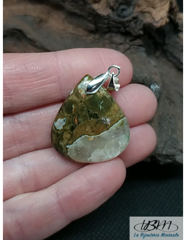 Pendentif en Rhyolite (Que Sera) de 26.7 * 23.7 mm en forme de grosse goutte d'eau de La Bijouterie Minérale