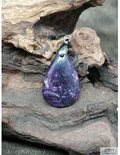 Pendentif en kämmerérite naturelle de 28 * 17.8 mm goutte d'eau de La Bijouterie Minerale 2