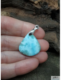 Pendentif de Larimar de 22.3 * 20.4 mm  de La Bijouterie Minérale