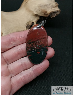Pendentif d'Héliotrope (Pierre de sang) de 49 * 27 mm de forme ovale de La Bijouterie Minérale