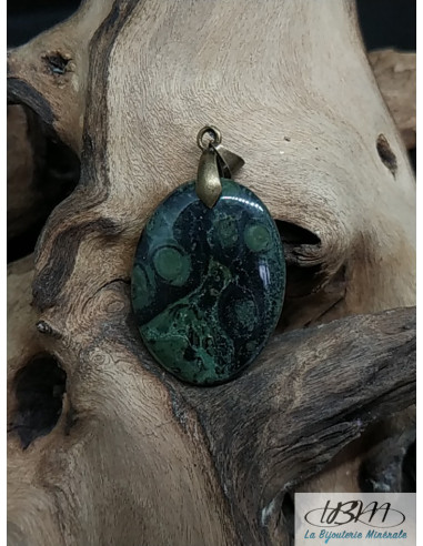 Pendentif jaspe Kambaba de 35.6 * 26.5 mm de forme ovale de La Bijouterie Minerale