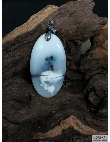 Pendentif d'Opale Dentritique forme ovale de 38.7 * 21.6 mm de La Bijouterie Minérale
