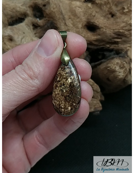 Pendentif Bronzite de 29.3 * 14.3 mm en forme de goutte d'eau de La Bijouterie Minérale