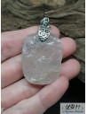 Pendentif en Quartz Rose finition druze forme rectangulaire de 33.3 * 25.5 mm de La Bijouterie Minérale