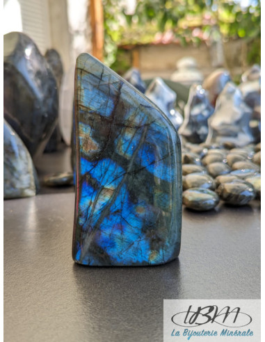 Bloc de labradorite poli forme libre - 1