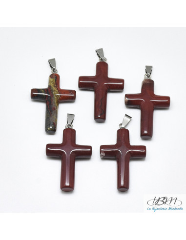 Croix en pendentif de jaspe rouge naturel massif de La Bijouterie Minérale