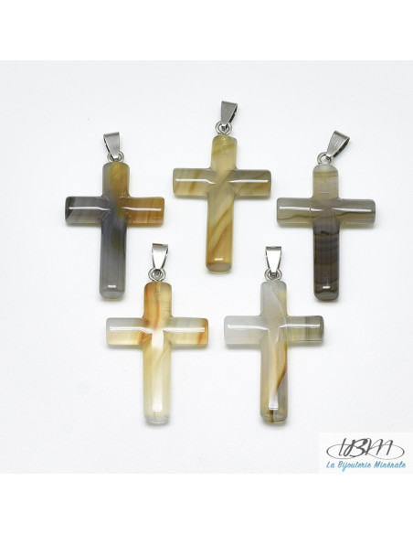Croix en pendentif d'agate naturelle massive de La Bijouterie Minérale