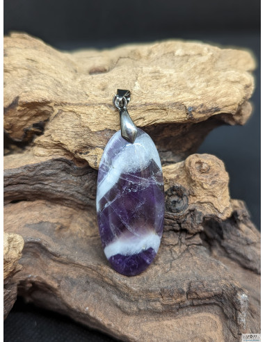Pendentif en améthyste chevron de 42.2 * 19.2 mm de forme ovale de La Bijouterie Minérale
